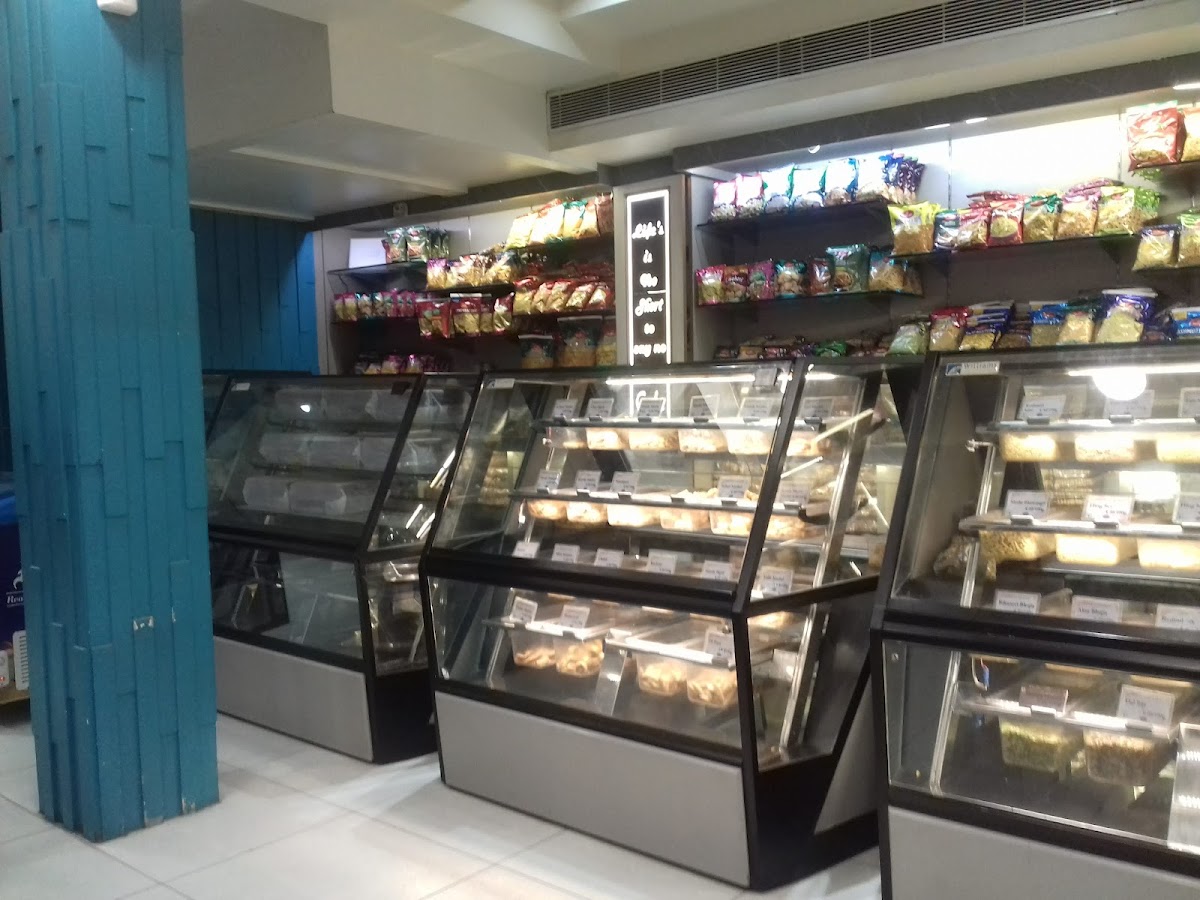 Wadhwa Bakers