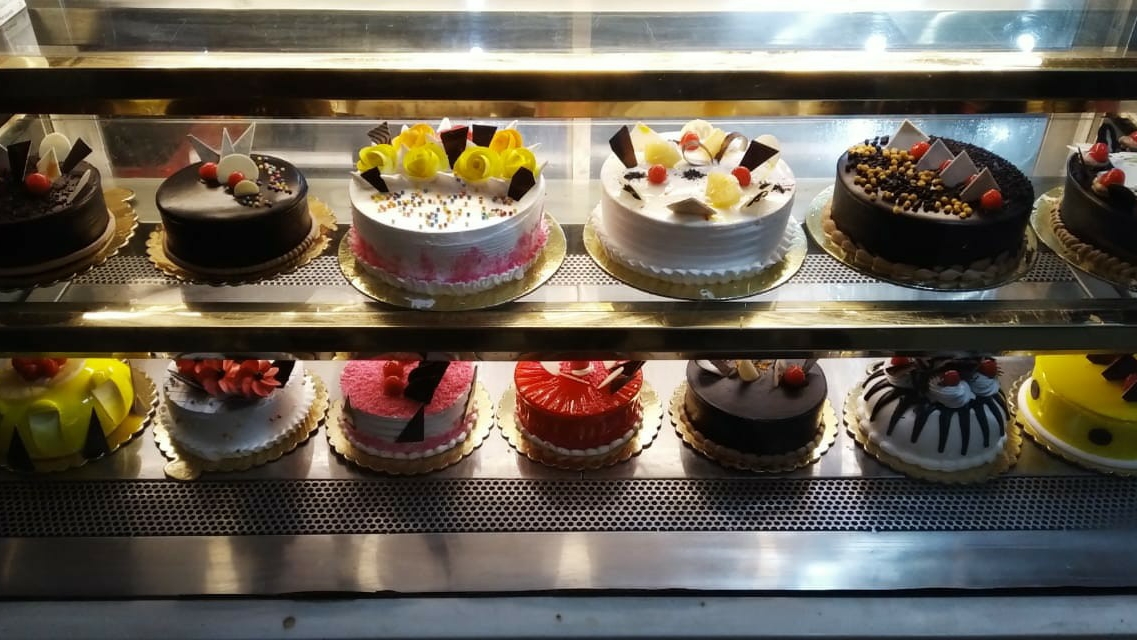 Globe Baker's & Cafe