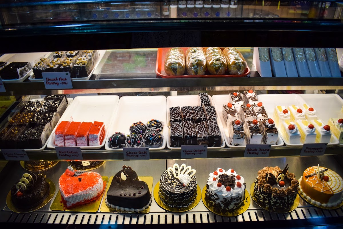 Yellow Bakery