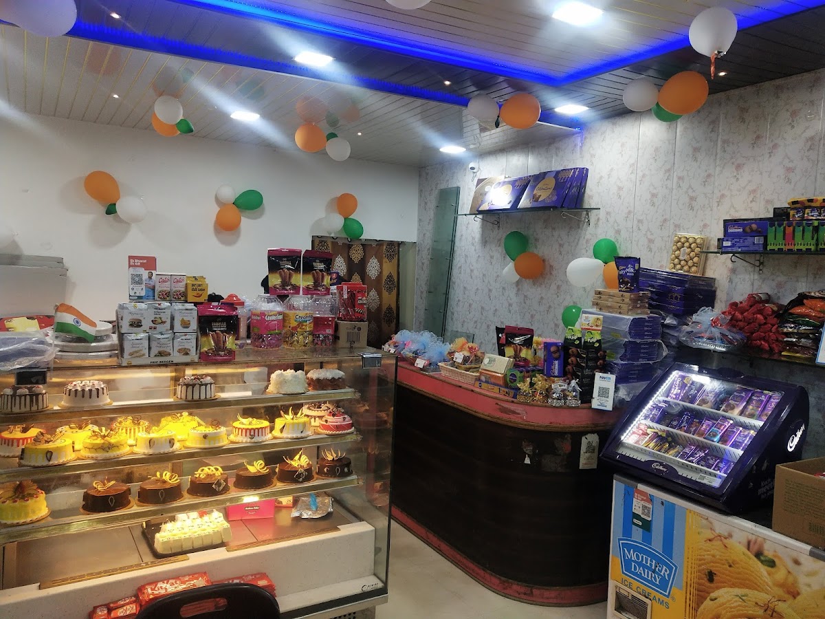 Lucknow Cakes