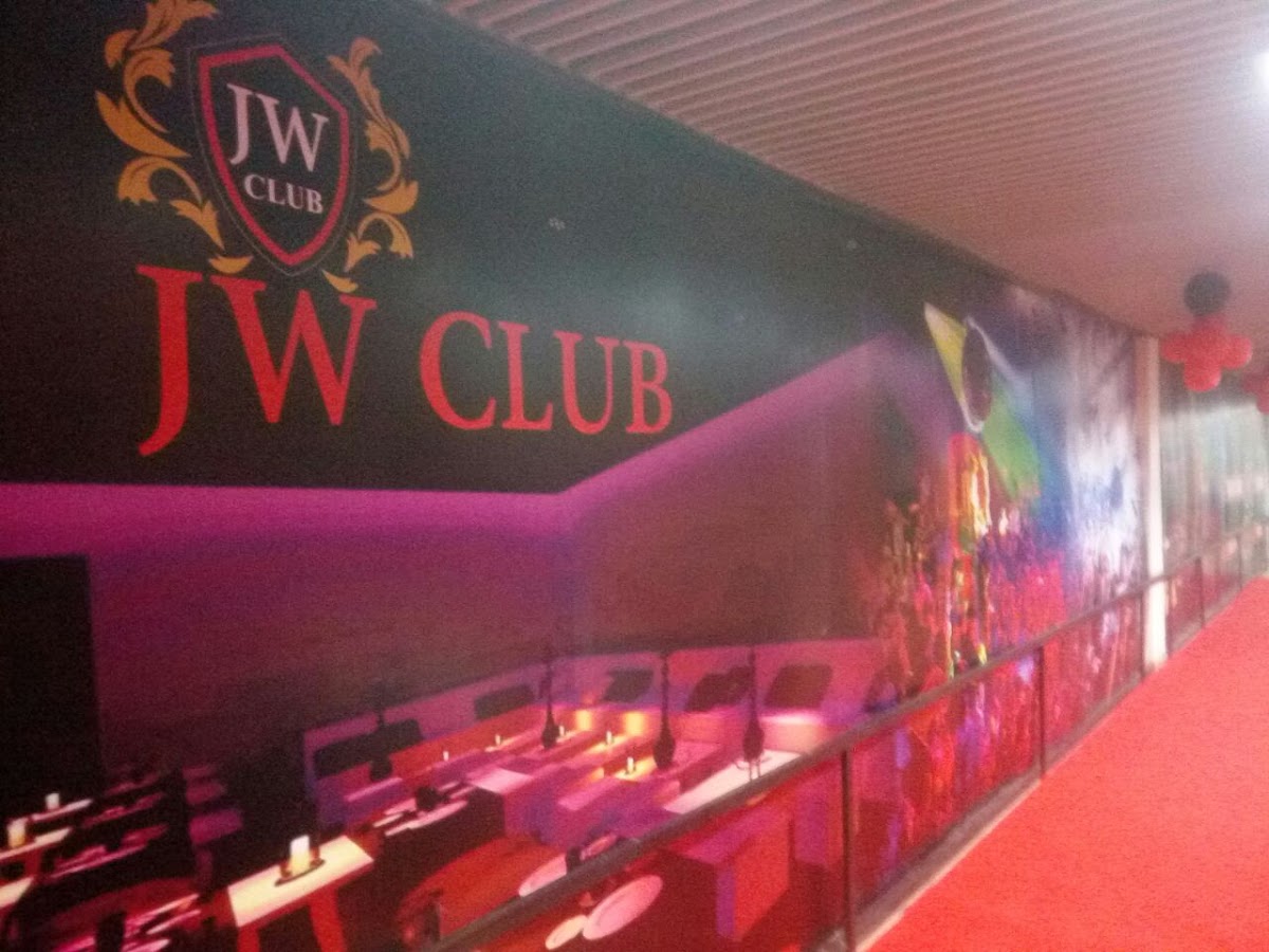JW Club