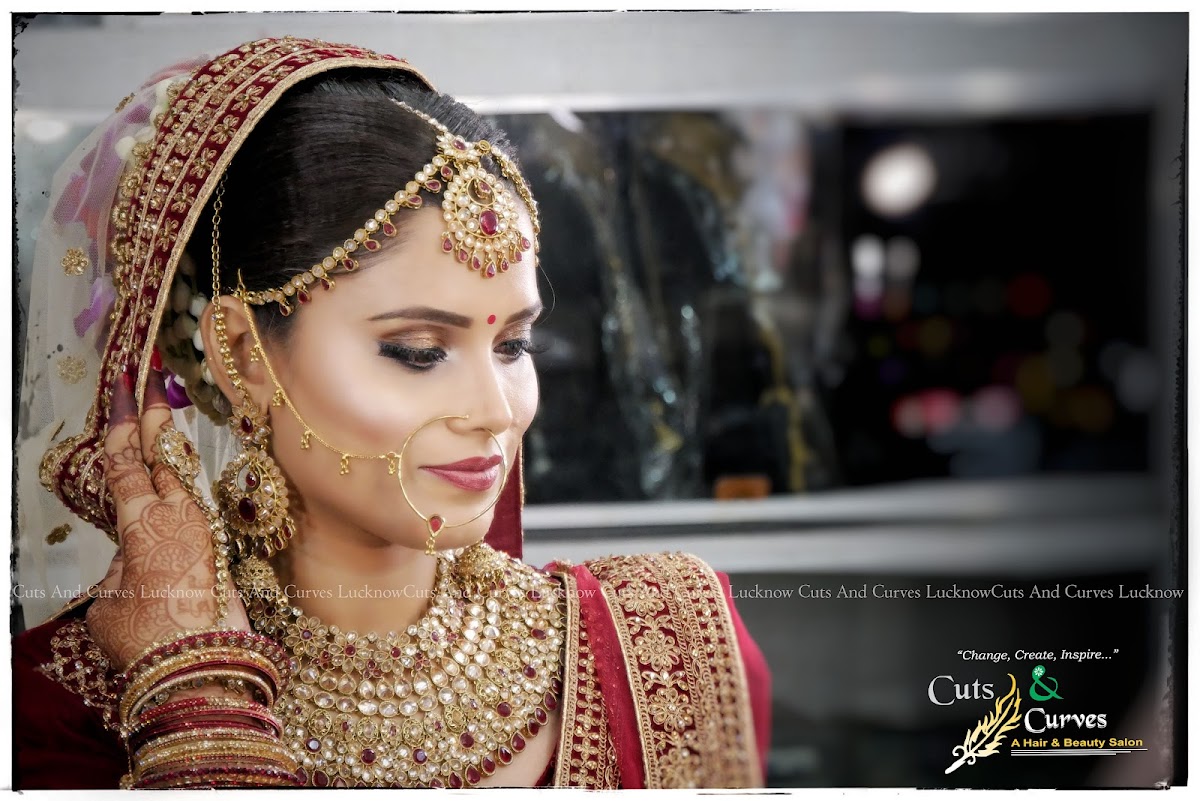 Cuts and Curves - Beauty Parlour in Rajendra Nagar, 