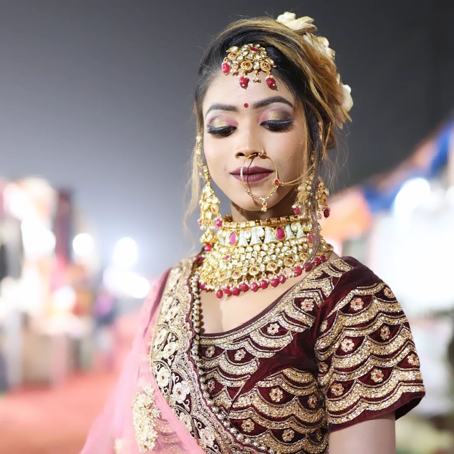 Diva's Karishma Beauty Salon & Makeup Studio - Beauty Parlour in LDA Colony, 