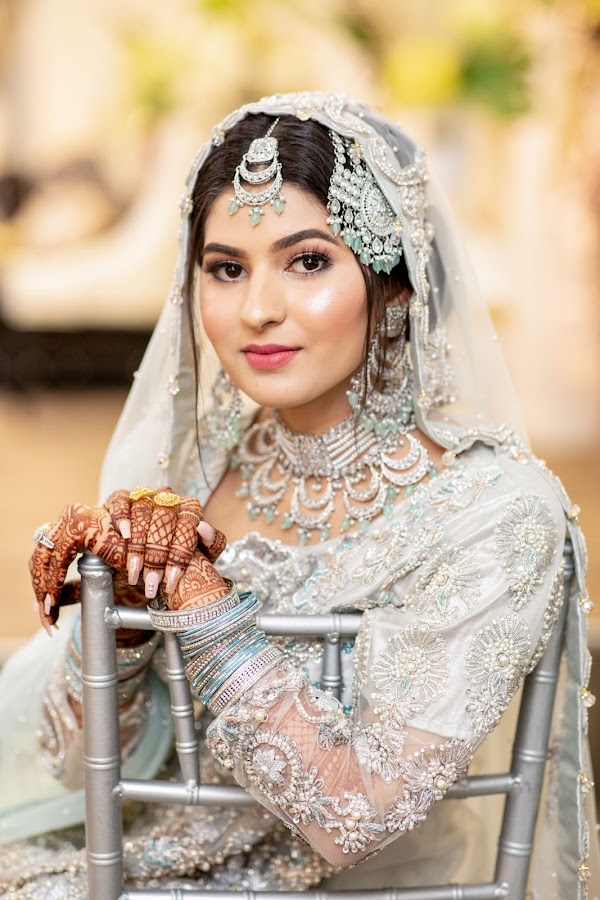 Haya Makeover - Beauty Parlour in Lalkuan, 