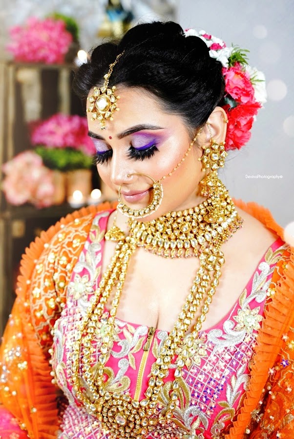 Tusha Arora - Beauty Parlour in Hazratganj, 