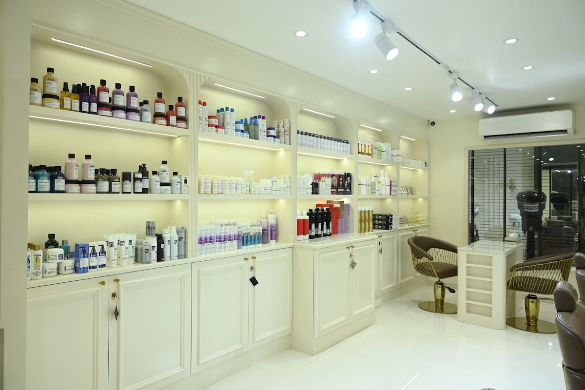 Stylz Unisex Beauty Salon - Beauty Parlour in Butler Colony, 