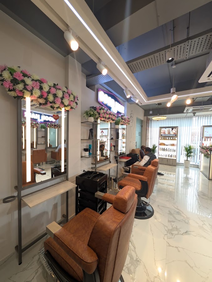 Lakme Salon For Him and Her - Beauty Parlour in Rajajipuram, 