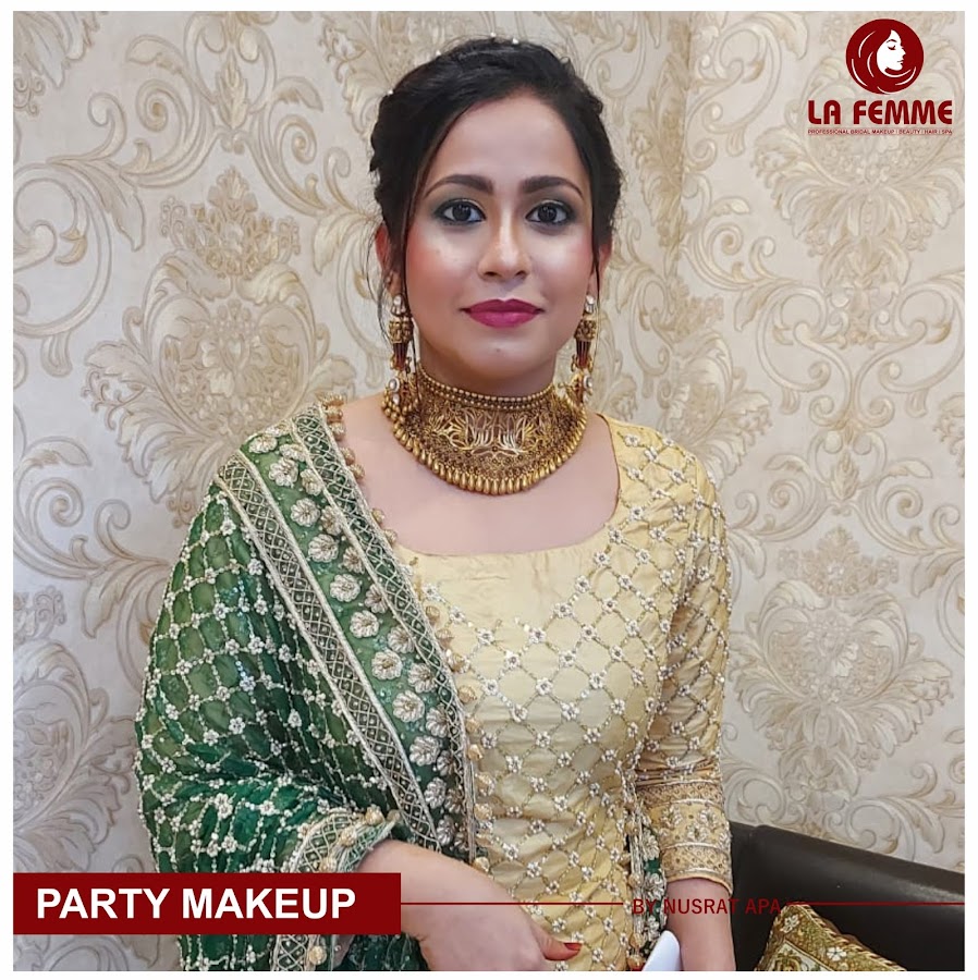 La Femme Salon - Beauty Parlour in Gokhale marg, 