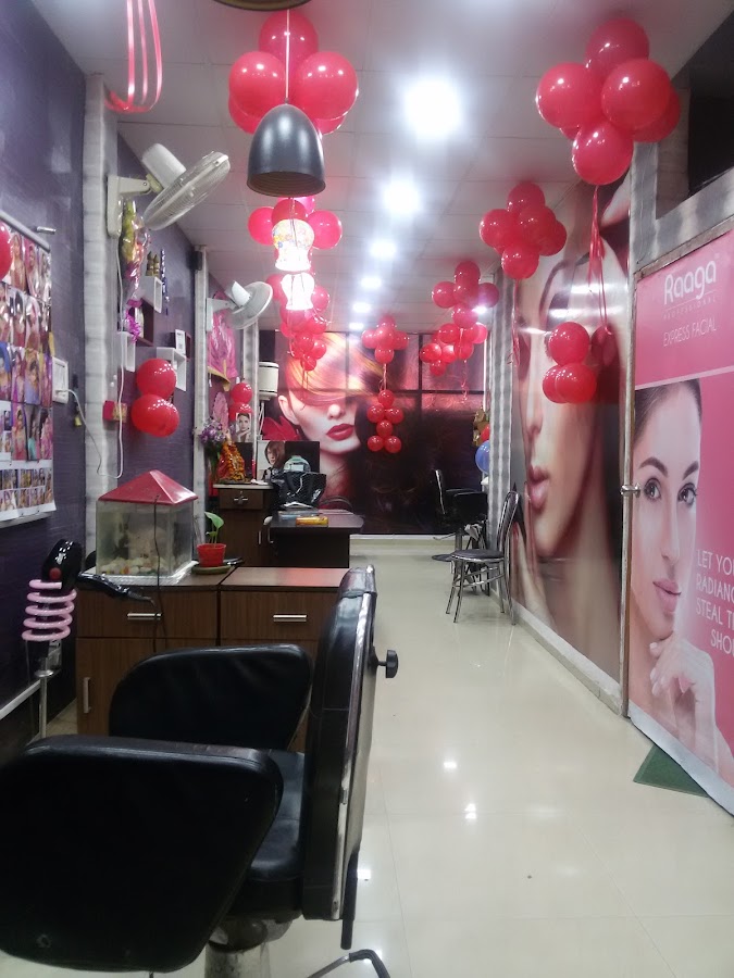 Lush Look Salon - Beauty Parlour in Sadar Bazaar, 