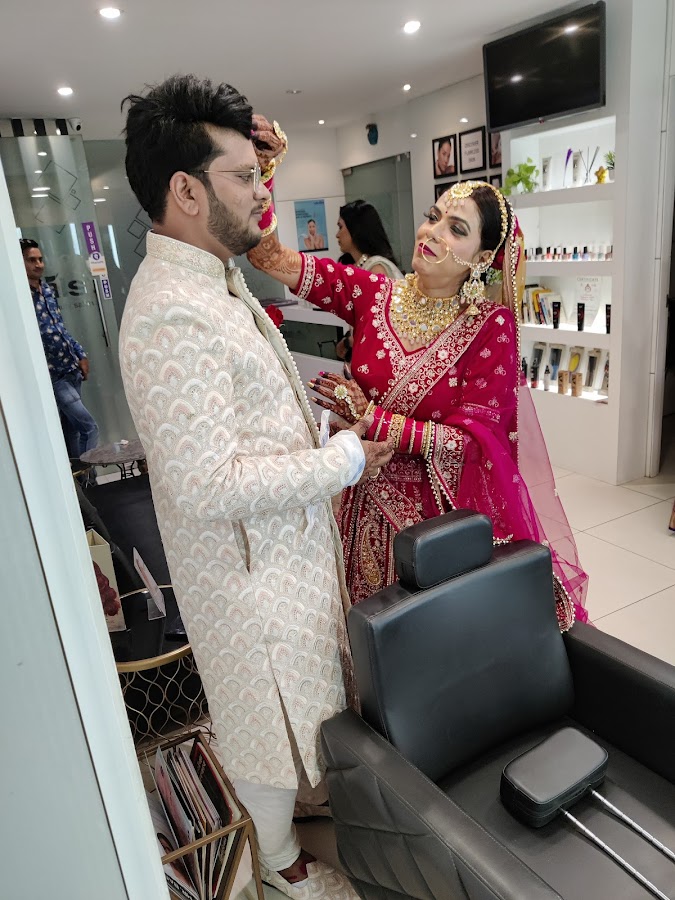 Naturals Salon - Beauty Parlour in Ashiyana, 