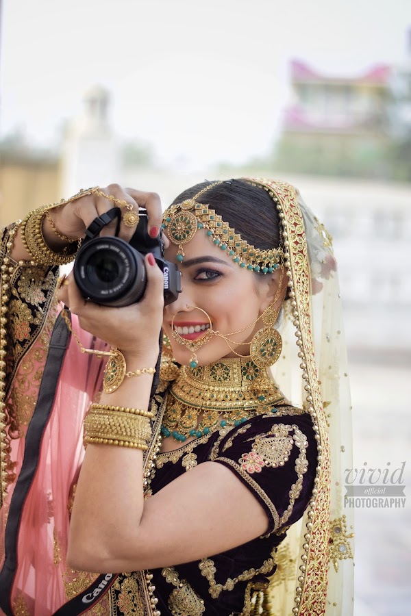Lucky Makeup Studio & Academy - Beauty Parlour in Alambagh, 