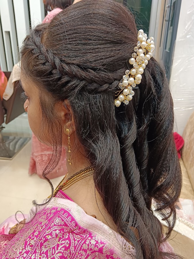 Divya Beauty Parlour - Beauty Parlour in Kanpur Road, 
