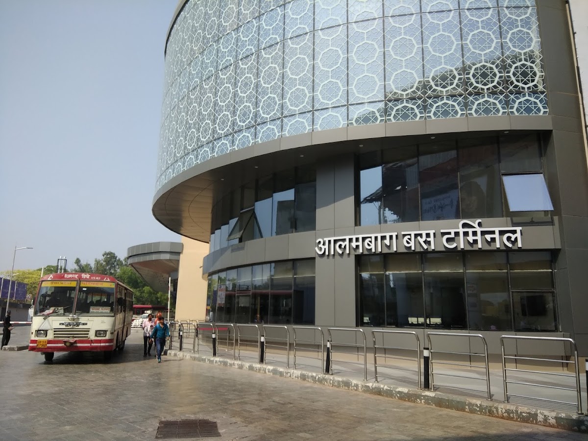 Alambagh - Bus Service in Alambagh, 