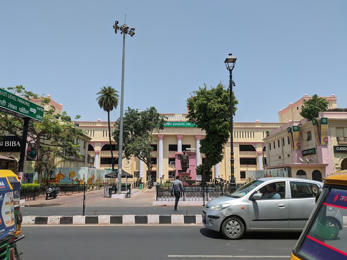 Multi Level Parking - Hazratganj - Bus Service in Hazratganj, 
