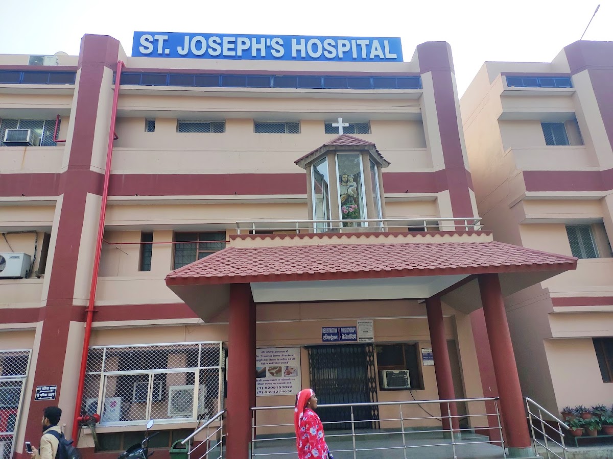 St Joseph Hospital - Hospital in Gomti Nagar, 