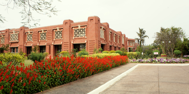 Indian Institute Of Management–Lucknow (IIM–Lucknow)