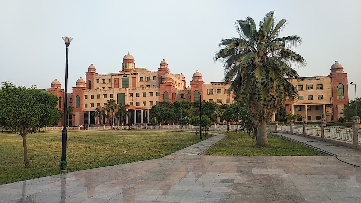 Dr. Shakuntala Misra National Rehabilitation University