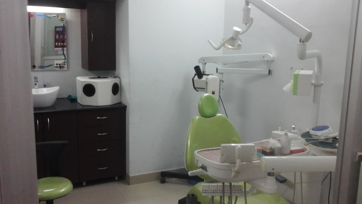 Apex Dentals