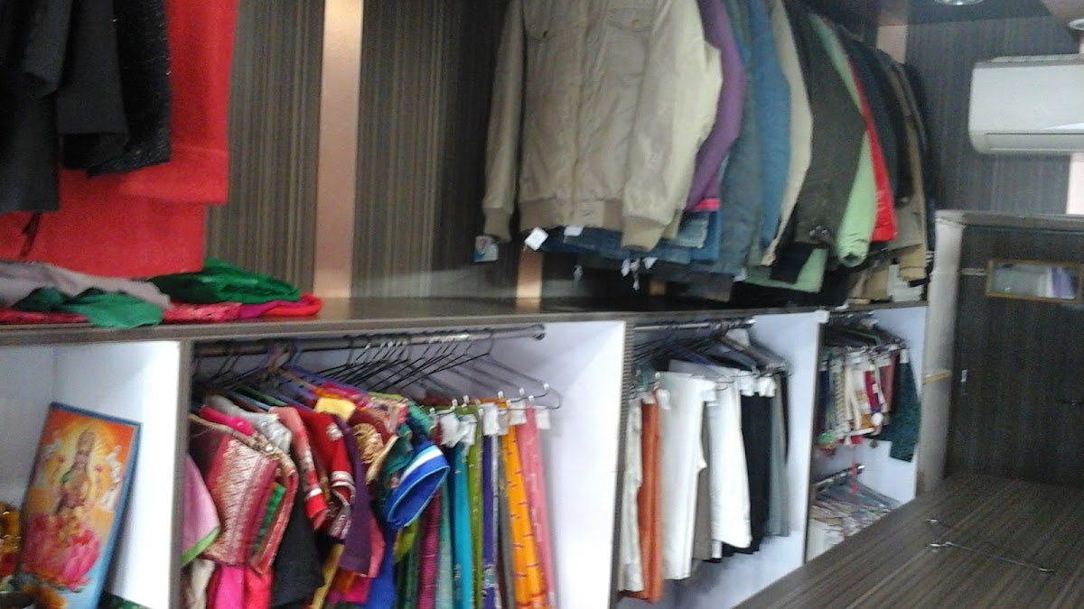 Paul Dry Cleaners