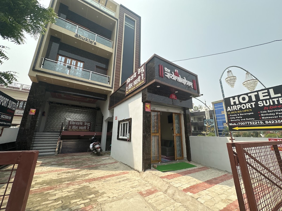 Hotel Airport Suites