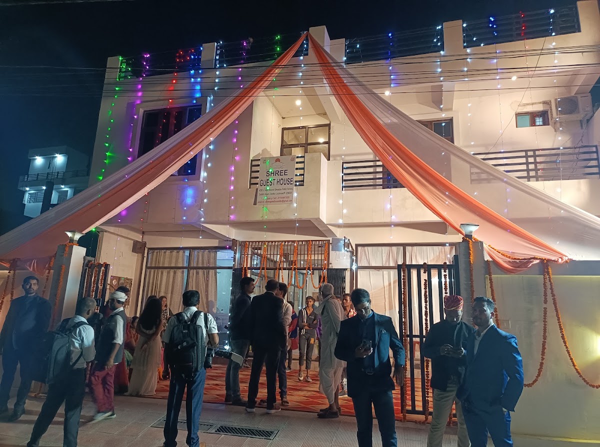 Shree Hotel