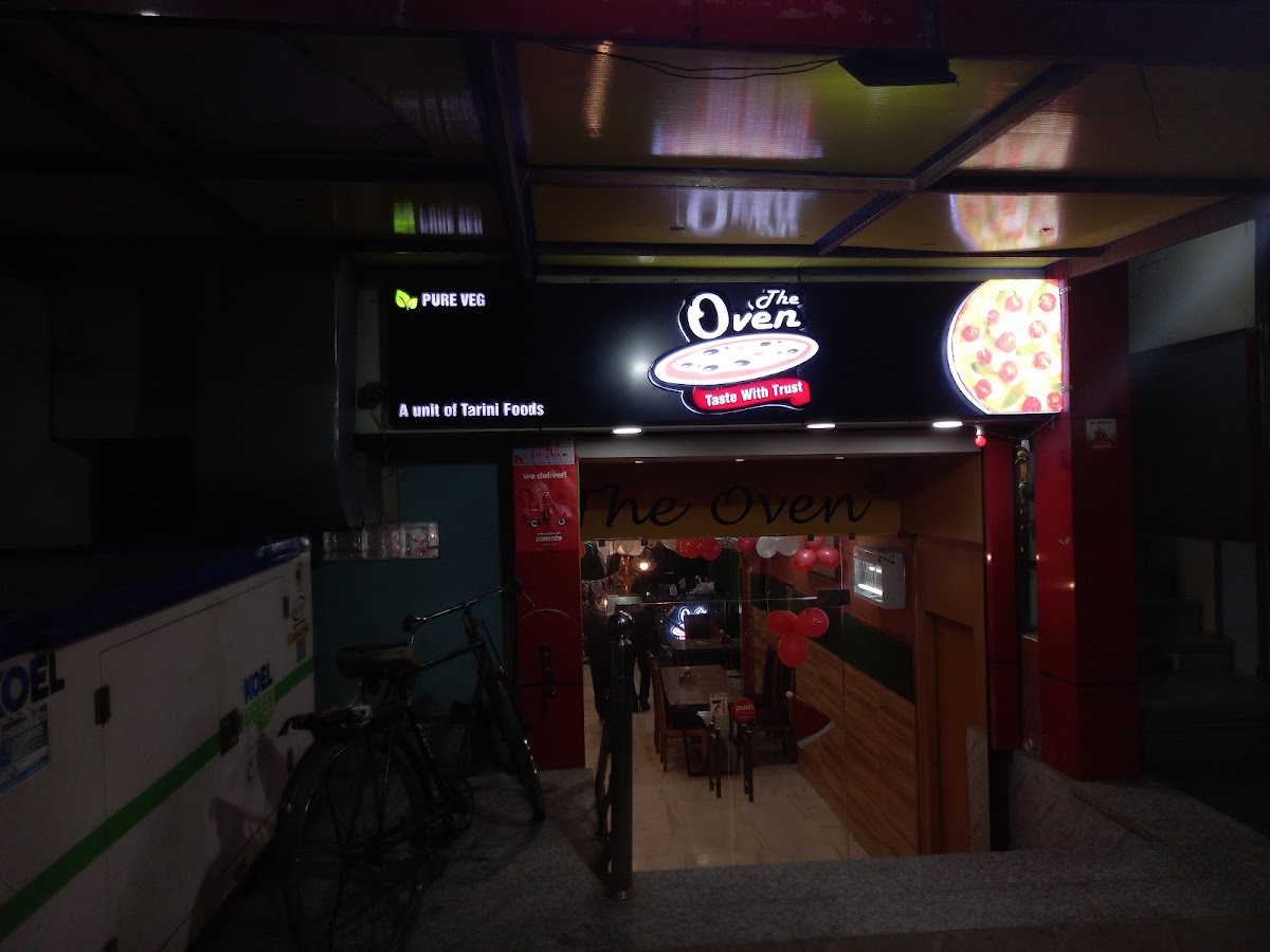 The Oven Pizza