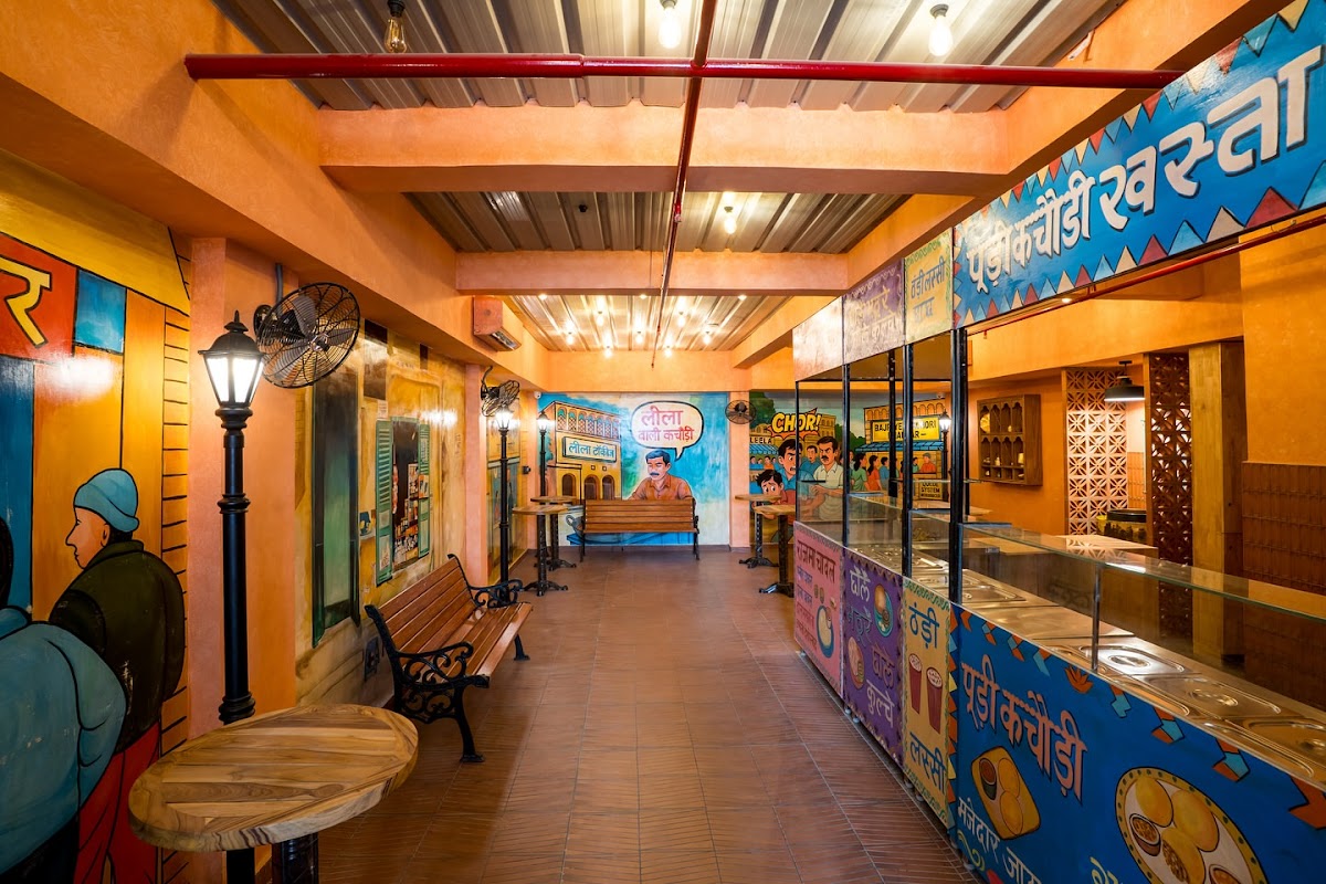 Bajpayee Kachodi Bhandar - Restaurant in Hazratganj, 