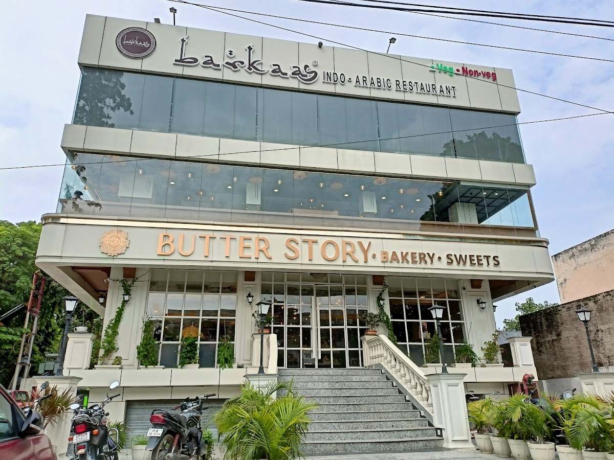 Barkaas Indo - Arabic Restaurant - Restaurant in Aliganj, 