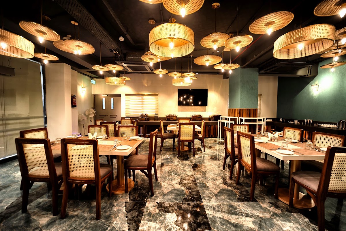 Cilantrro - Restaurant in Vrindavan Colony, 