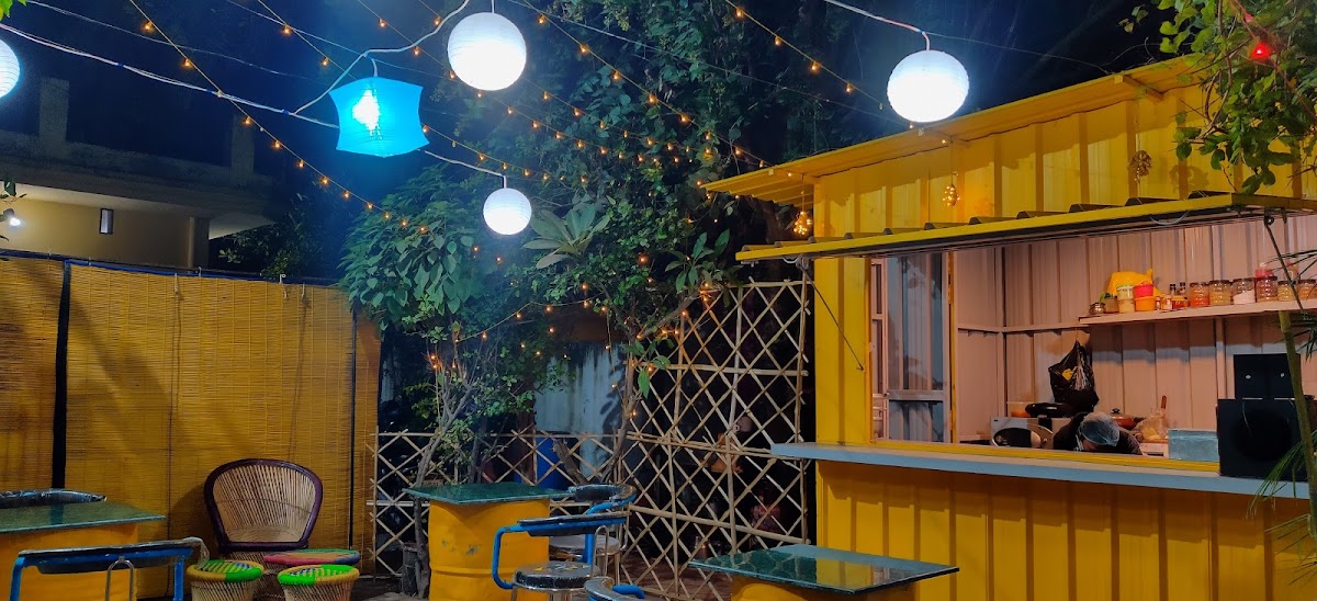 Tree House Kitchen - Restaurant in Lalbagh, 