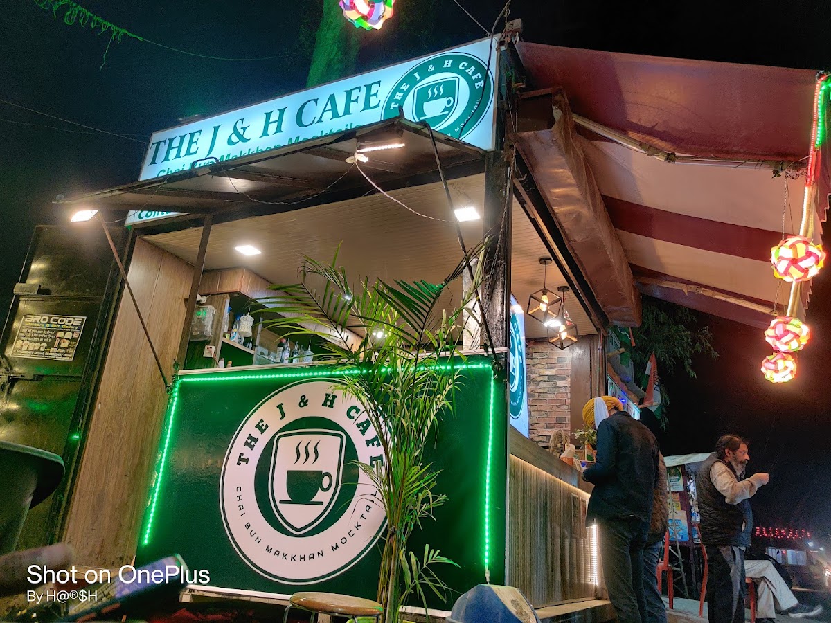 THE J&H CAFE - Cafe / Coffee Shop / Tea in Charbagh, Lucknow