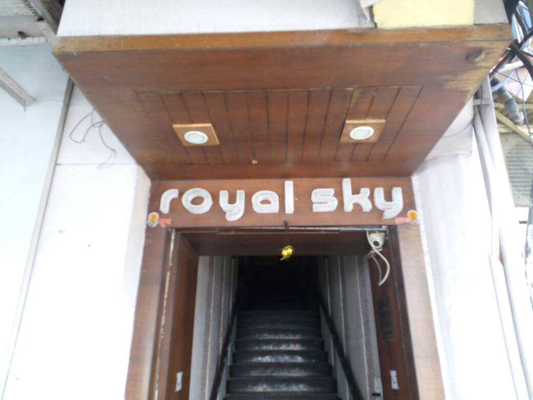 Royal Sky - Cafe / Coffee Shop / Tea in Hazratganj, Lucknow