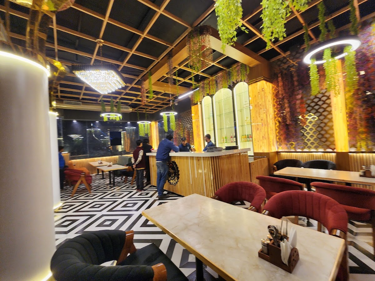 Sicily Cafe & Dine Ik - Cafe / Coffee Shop / Tea in Hazratganj, Lucknow
