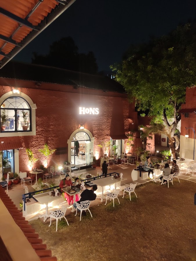 Le Press, Lucknow - Cafe / Coffee Shop / Tea in Hazratganj, Lucknow