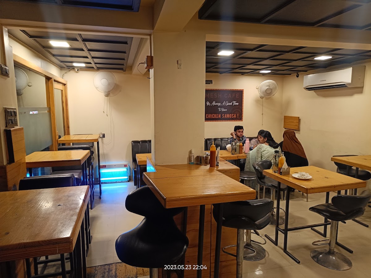 WAMESH CAFE (Al Baik) - Cafe / Coffee Shop / Tea in Golaganj, Lucknow