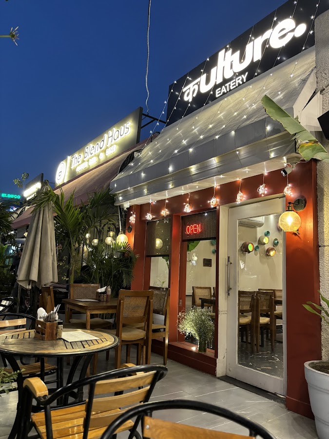 Doobara Cafe - Cafe / Coffee Shop / Tea in mall Road, Lucknow