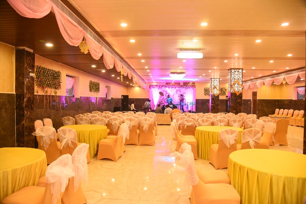 Niralaz Four Seasons Banquet
