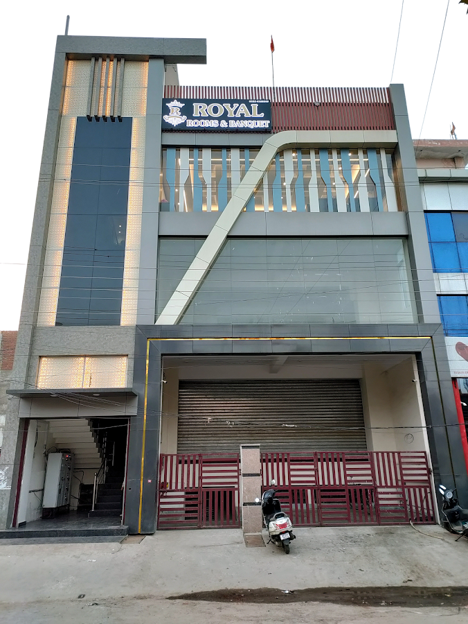 Royal Rooms And Banquet