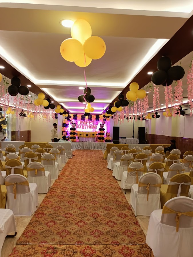 C.M. Estate Lawn & Banquet Hall