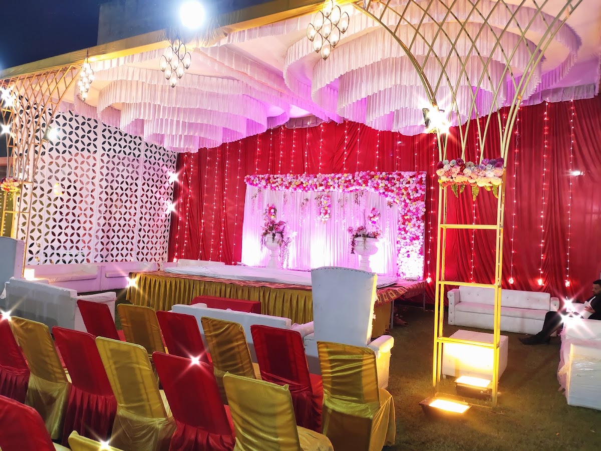 Diamond Marriage Lawn