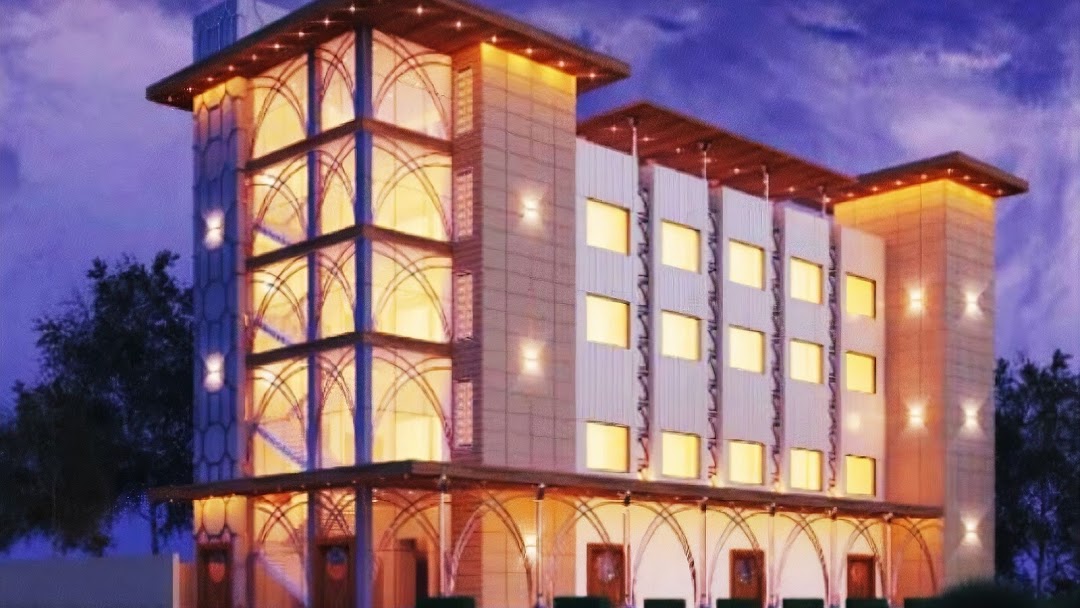 Hotel Nakshatra Lawn & Banquet