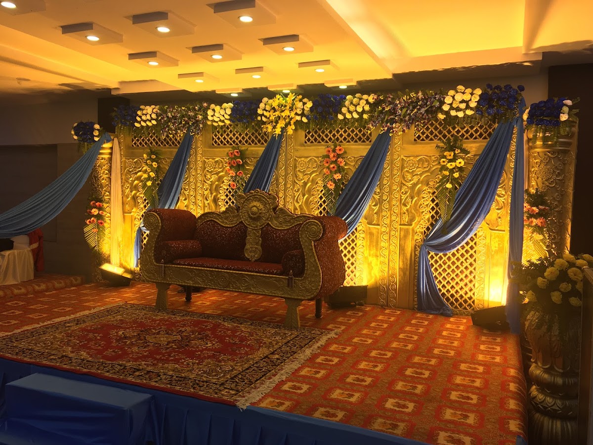 Mahalakshmi Banquets & Marriage Lawn