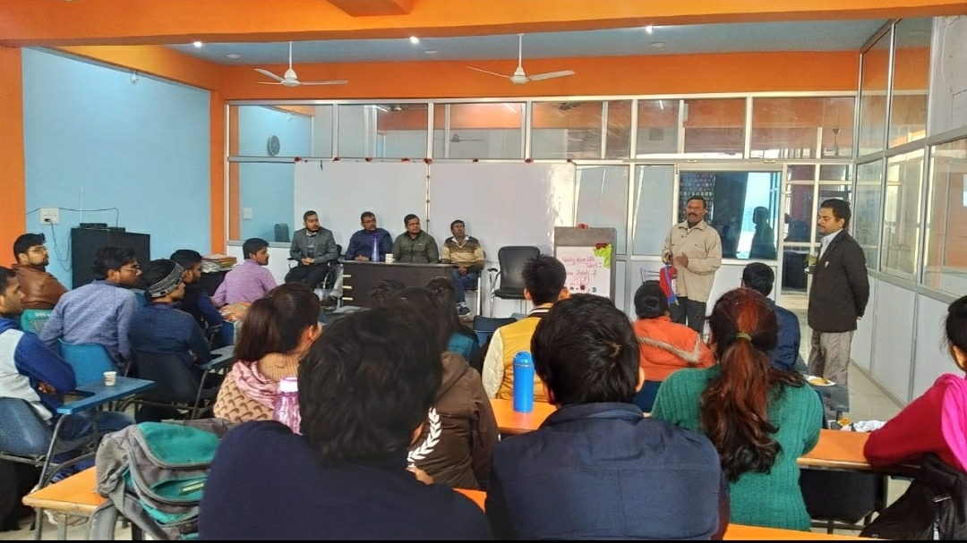 Prepare IAS - Coaching Centre in Aliganj, 