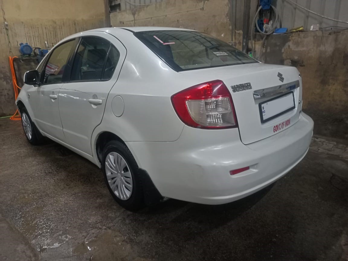 Gomechanic - Car Insurance Repair - Car Repair in Hazratganj, 