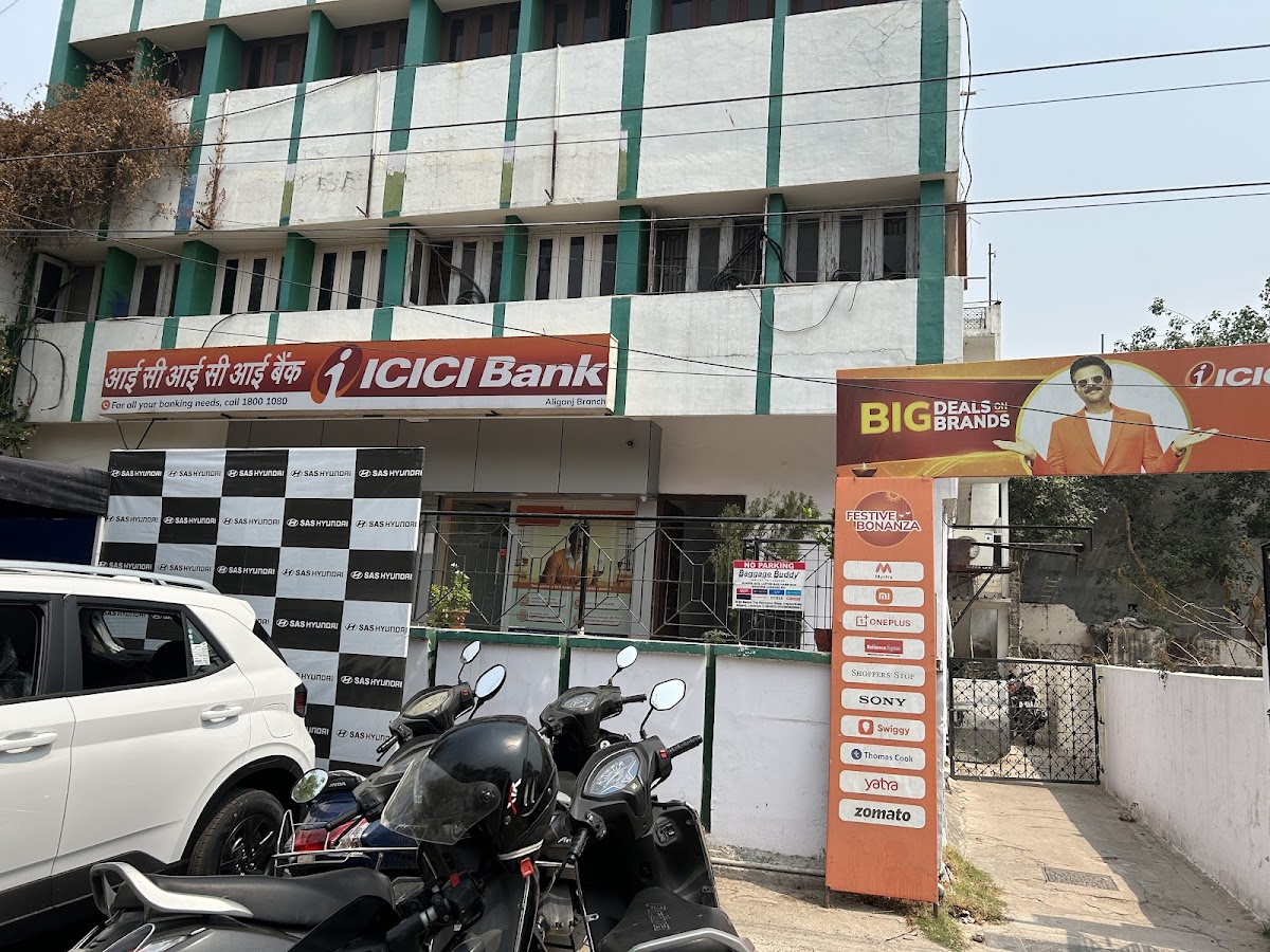 ICICI Bank Aliganj - Bank in Aliganj, 