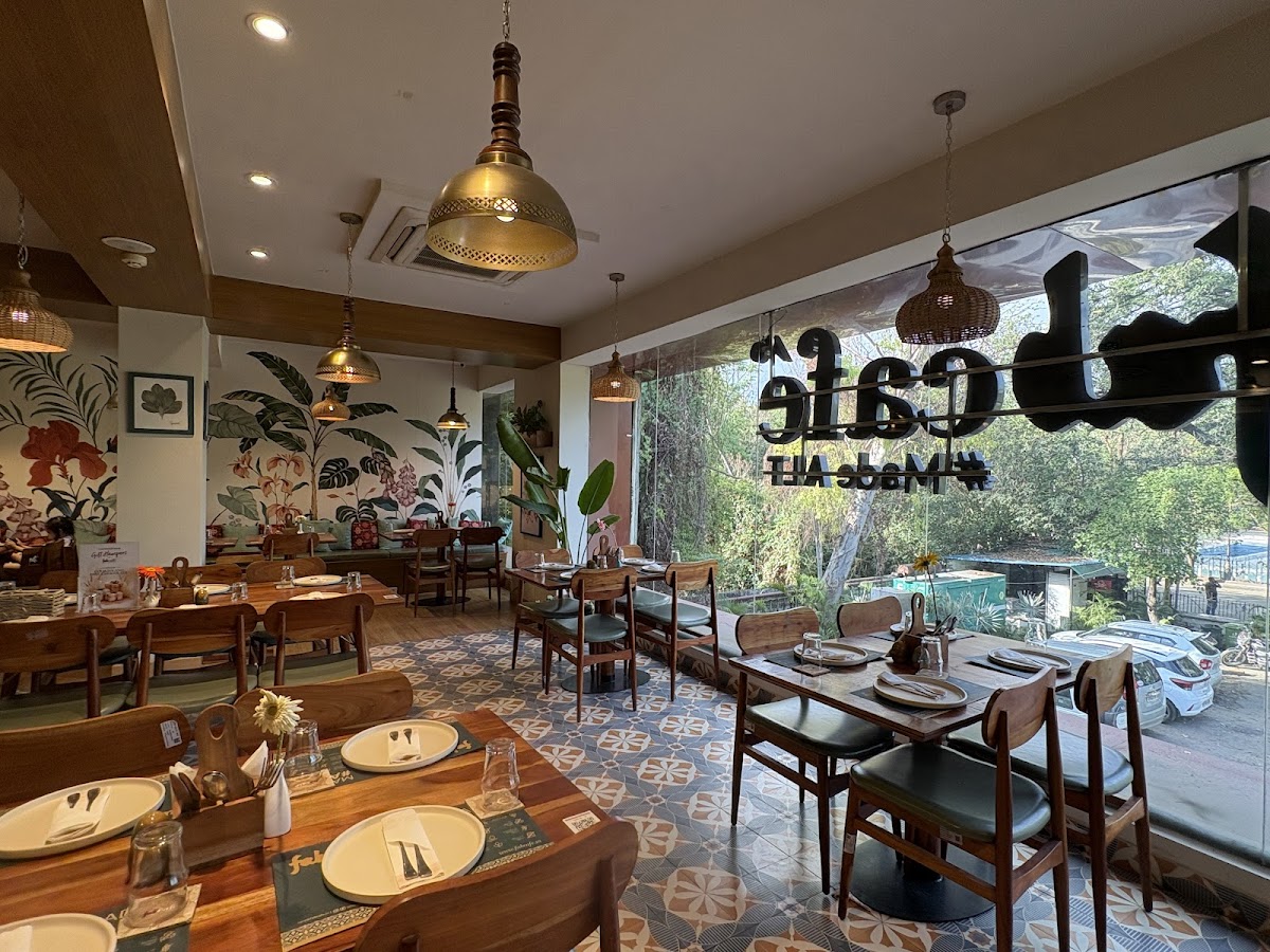 Fabcafe by Fabindia- Hazratganj - Cafe / Coffee Shop / Tea in Hazratganj, 