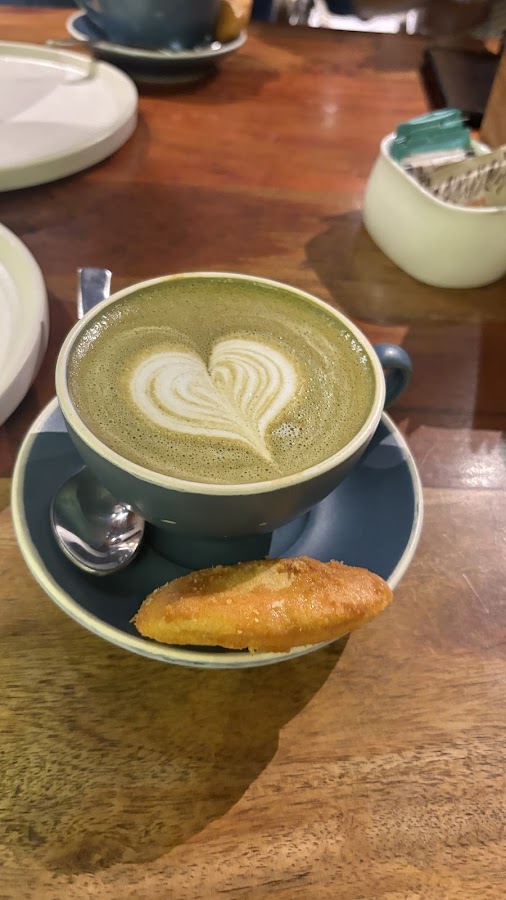 Hons - All day Dining - Cafe / Coffee Shop / Tea in Hazratganj, 