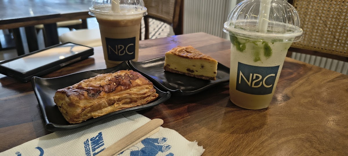 Nothing Before Coffee - Aliganj - Cafe / Coffee Shop / Tea in Aliganj, 