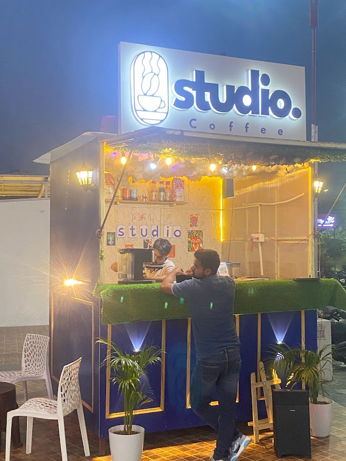 Studio coffee - Cafe / Coffee Shop / Tea in Lucknow, 