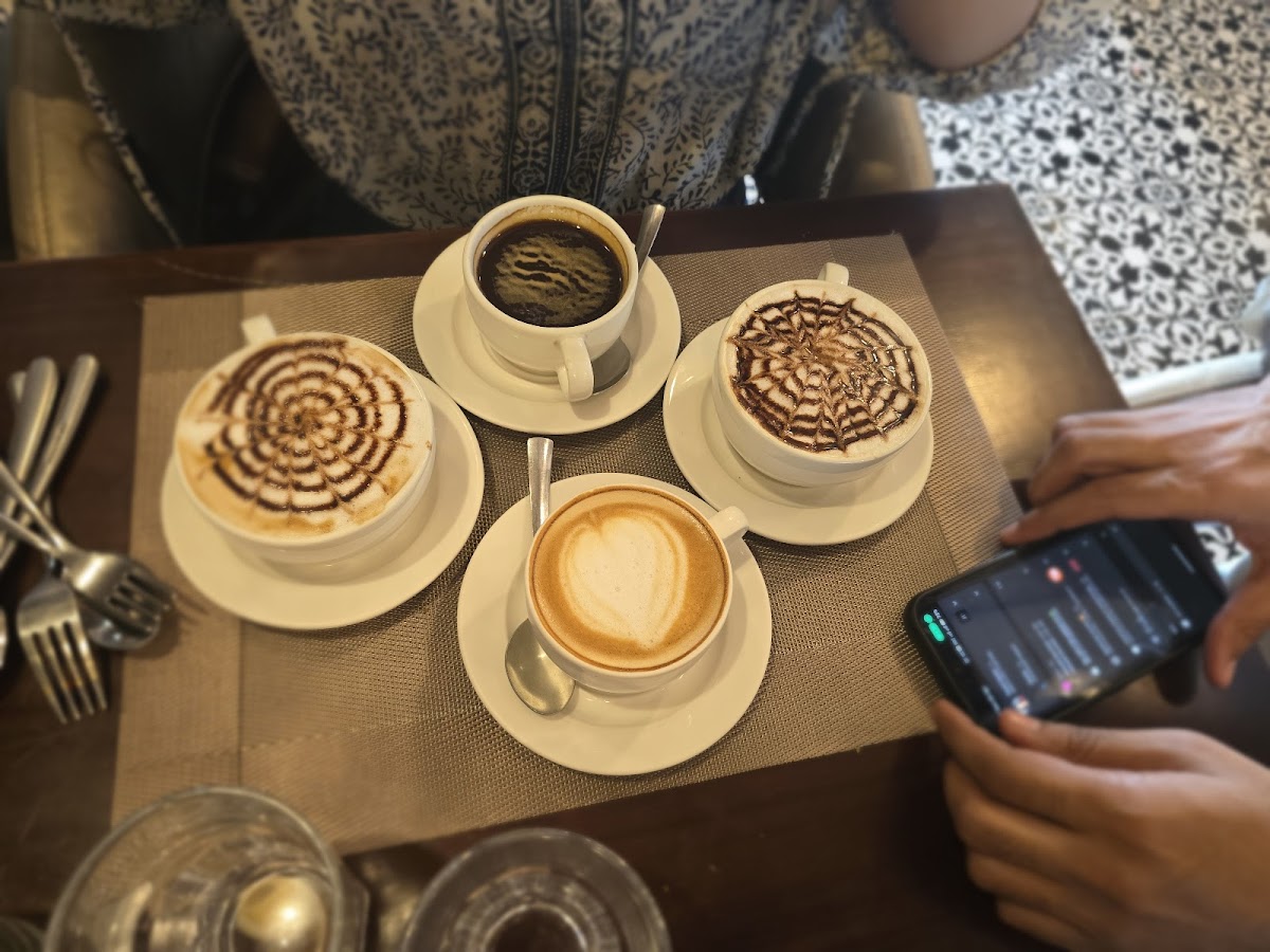 The Hazelnut Factory - Hazratganj - Cafe / Coffee Shop / Tea in Hazratganj, 